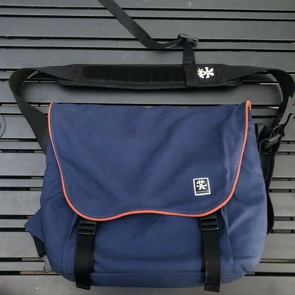 Crumpler Moderate Embarrassment Messenger Bag